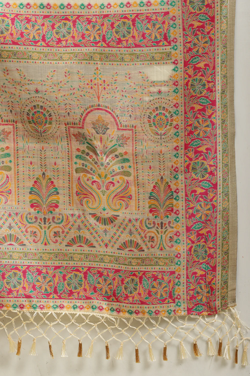 Beige Chanderi Cotton kashida Weaves Saree - Image 8