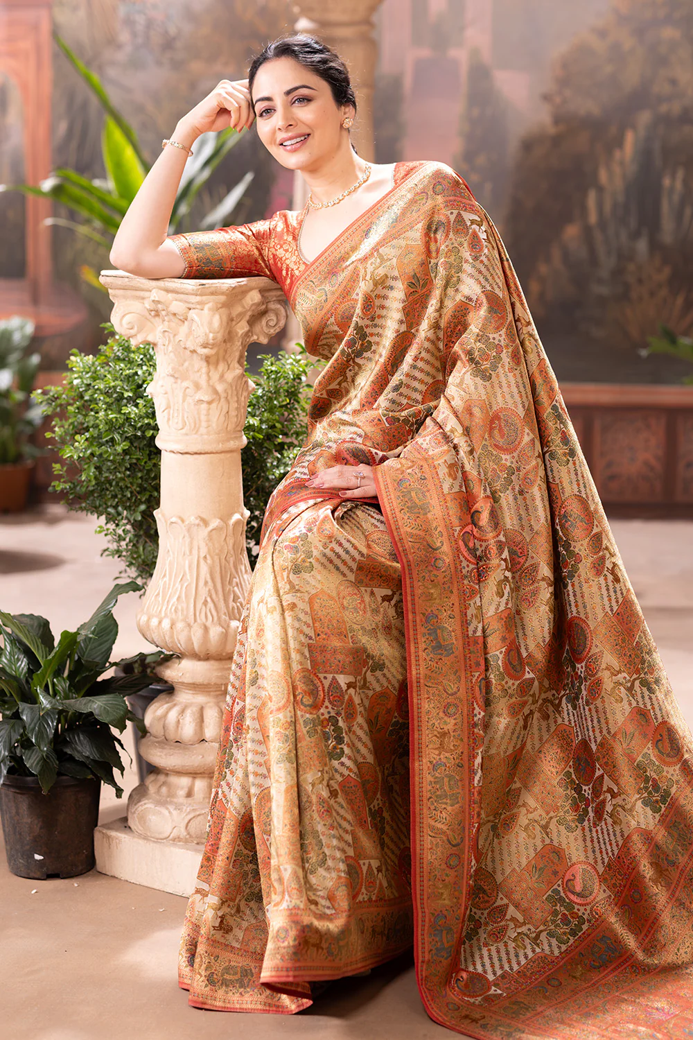 Beige Colour Position Print Woven Silk Saree - Image 6