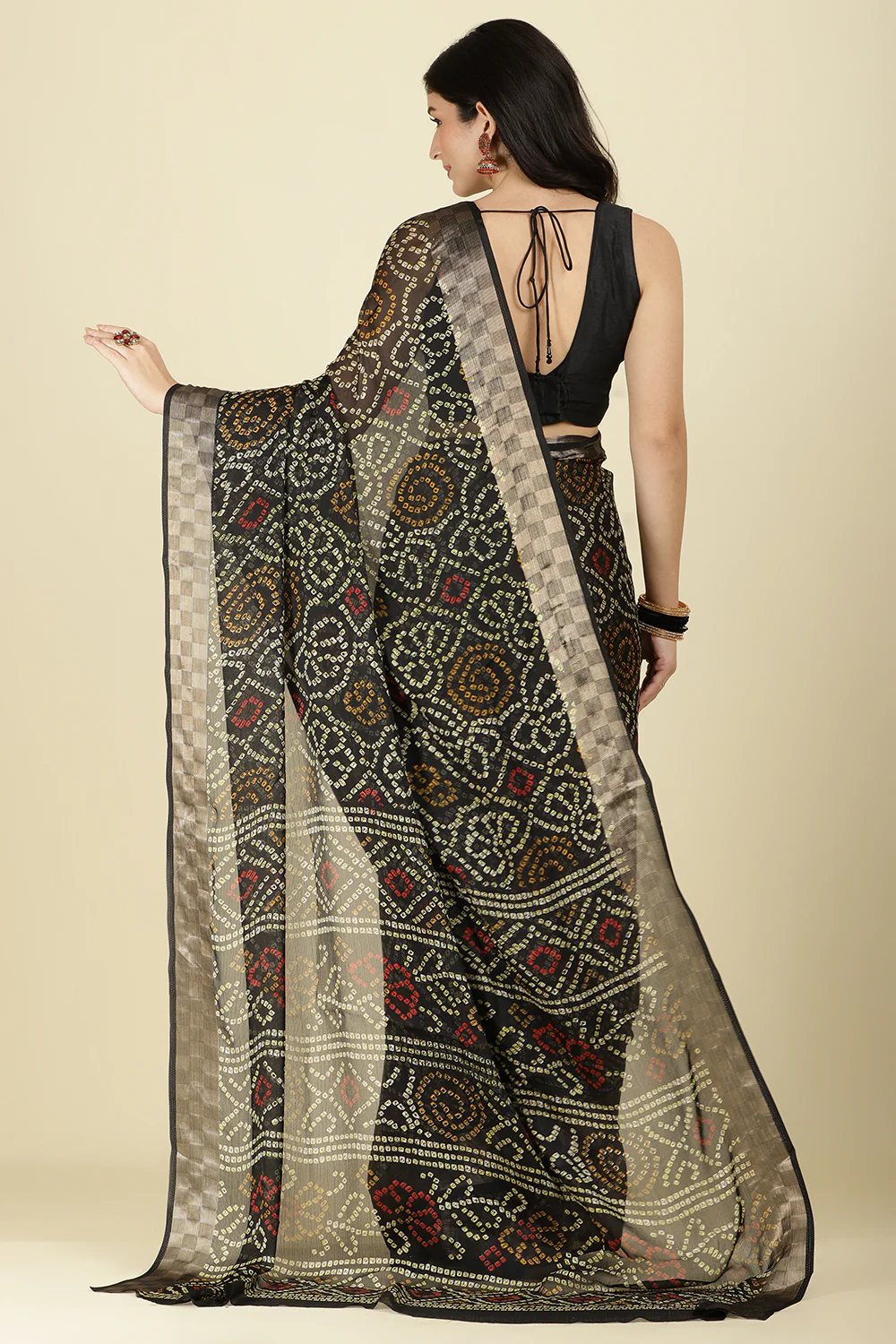 Black Color Chiffon Bandhani Printed Saree - Image 8