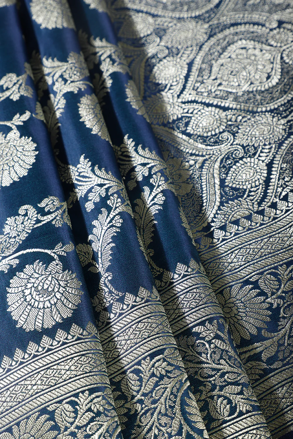 Blue Zari Woven Banarasi Silk Saree - Image 3