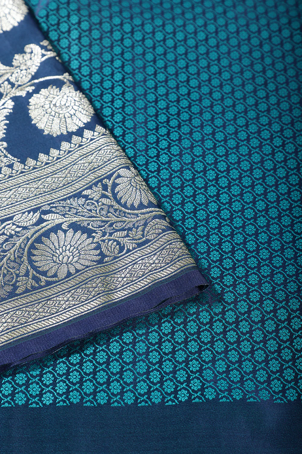 Blue Zari Woven Banarasi Silk Saree - Image 4