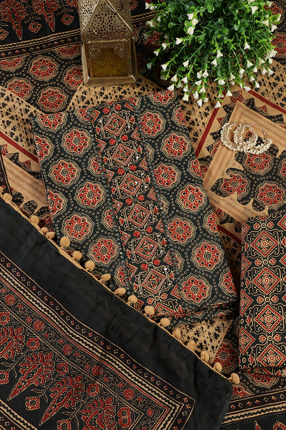 Bottle Green Cambric Cotton Printed And Mirror Wrok Unstitched Suit Material - Image 2