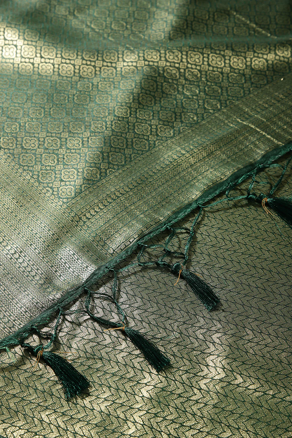 Bottle Green Color South Silk Zari Woven Saree - Image 3