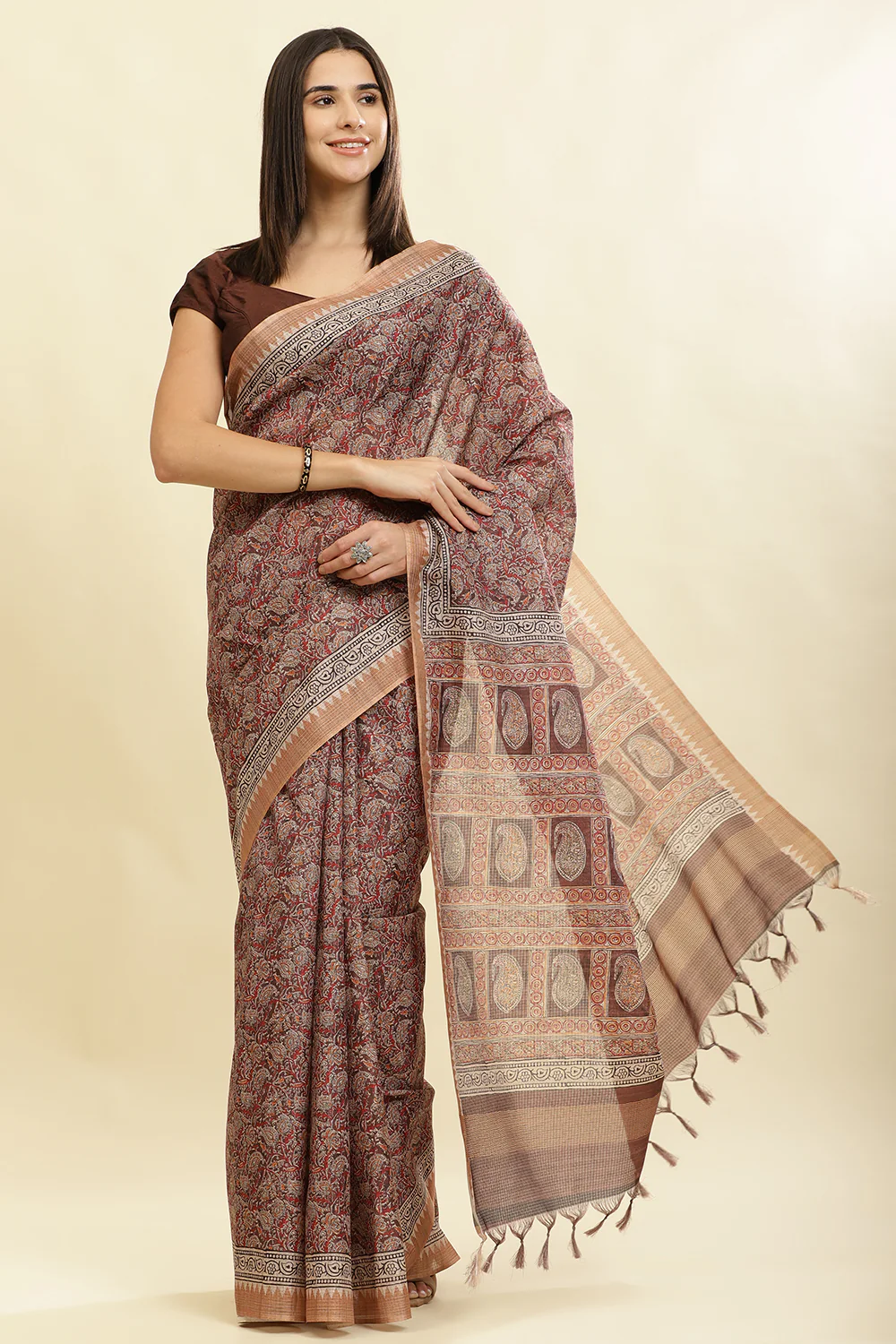 Brown Cotton Silk Floral Boota Printed Saree - Image 5