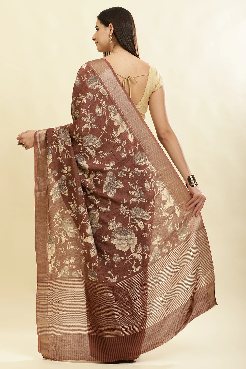 Brown Cotton Silk Floral Printed & Zari Border Saree - Image 3