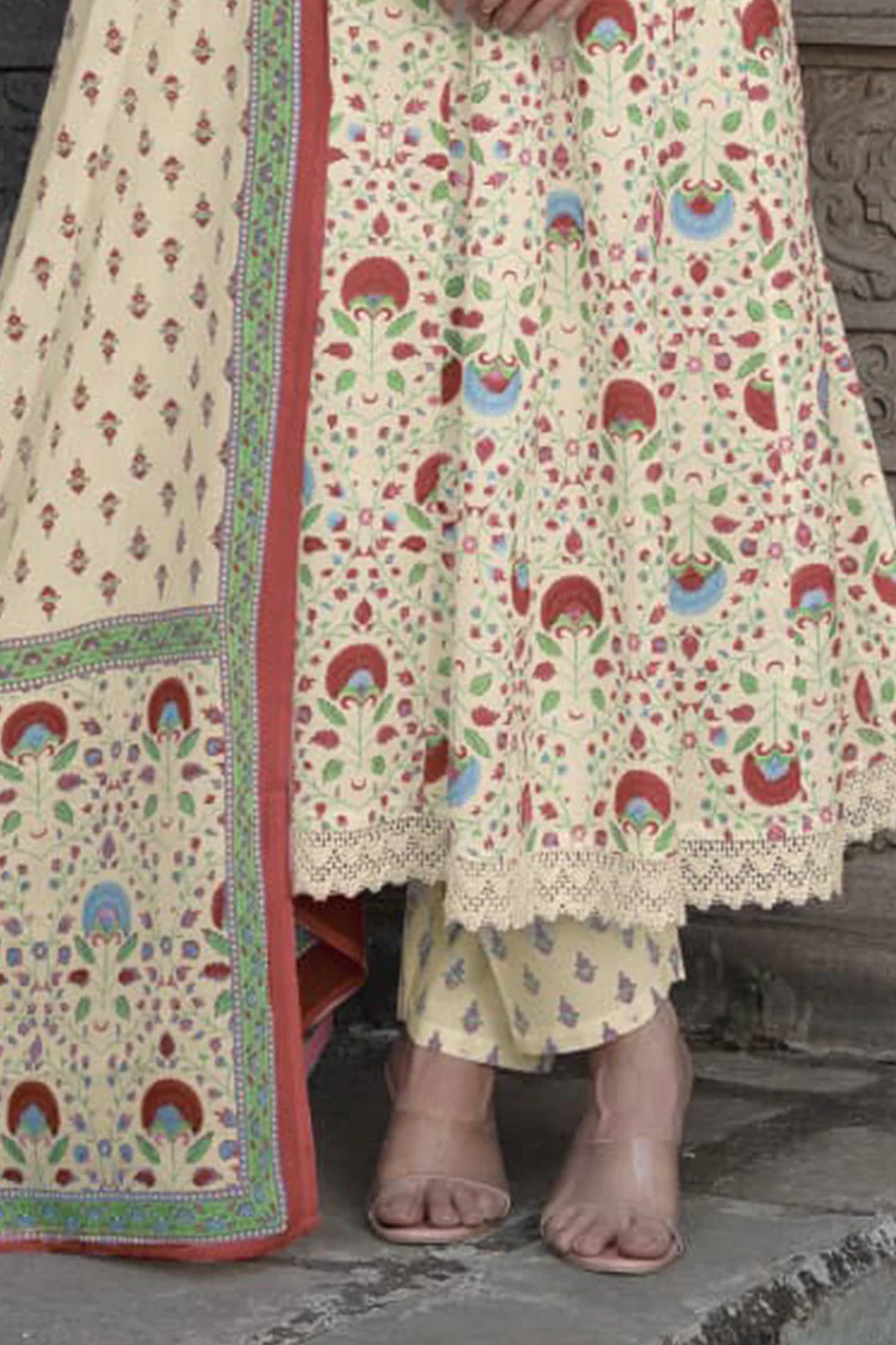 Cream & Maroon Cotton Floral Printed Floor Lenght Anarkali Suit - Image 3
