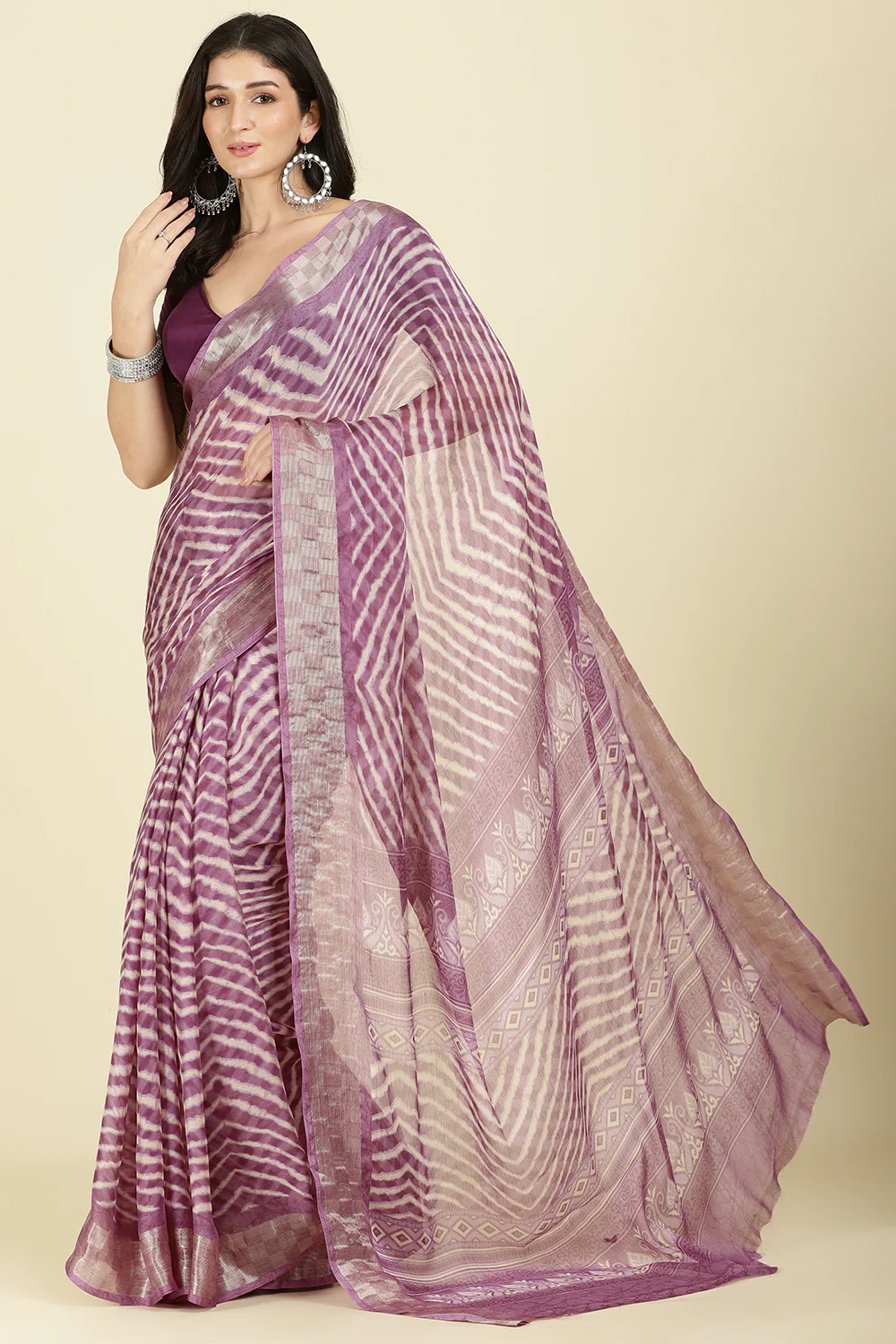 Dusky Purple Color Chiffon Leheriya Printed Saree - Image 5