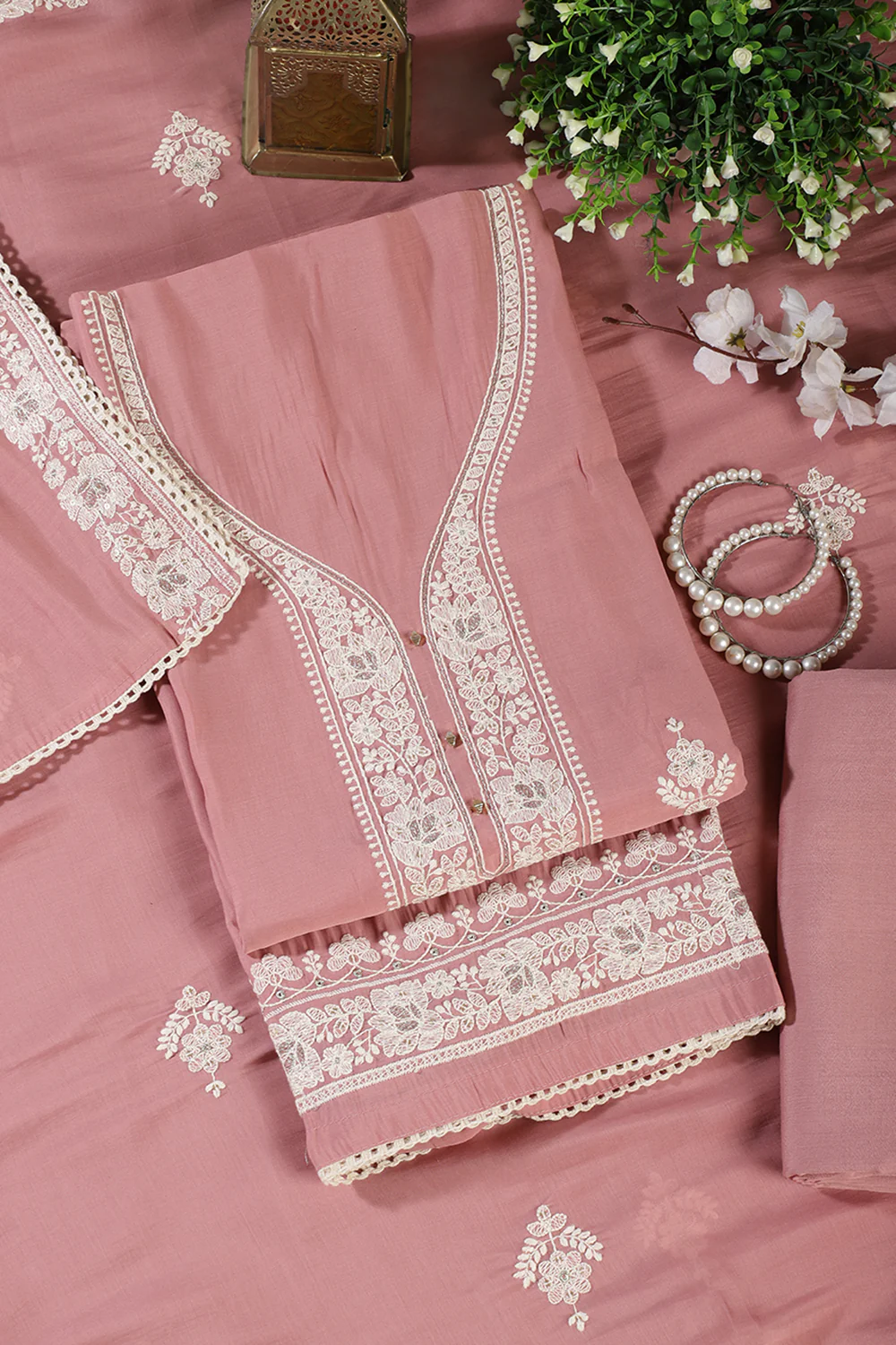 Dusty Pink Muslin Resham Embroidered Unstitched Suit Material - Image 2