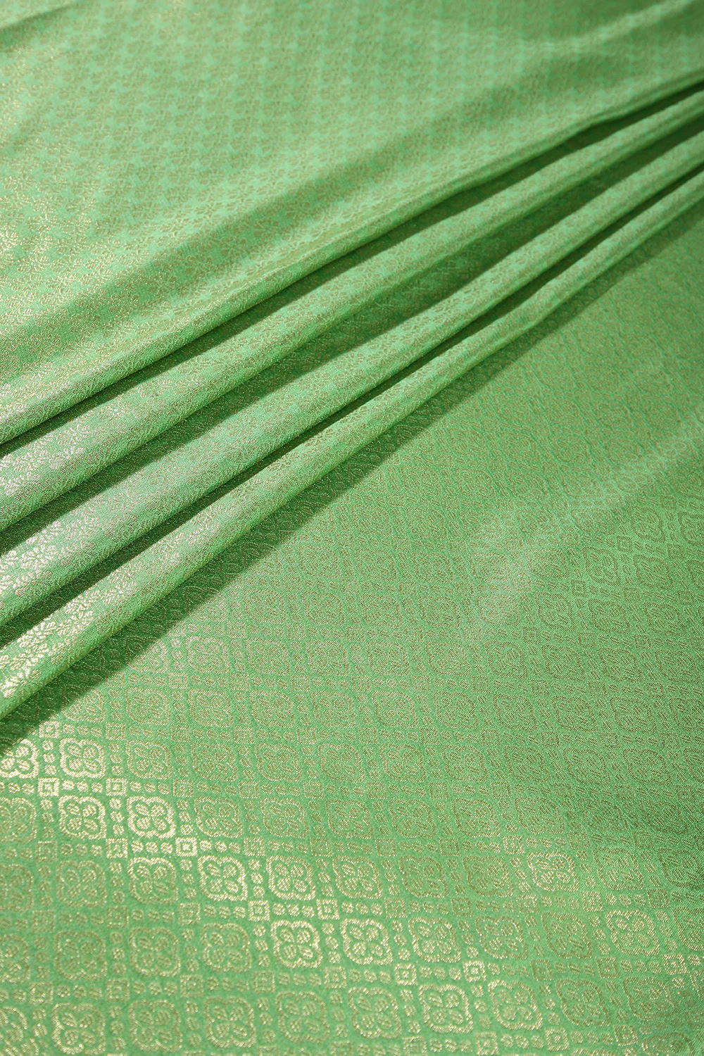 Faded Green Color Zari Woven South Silk Saree - Image 3