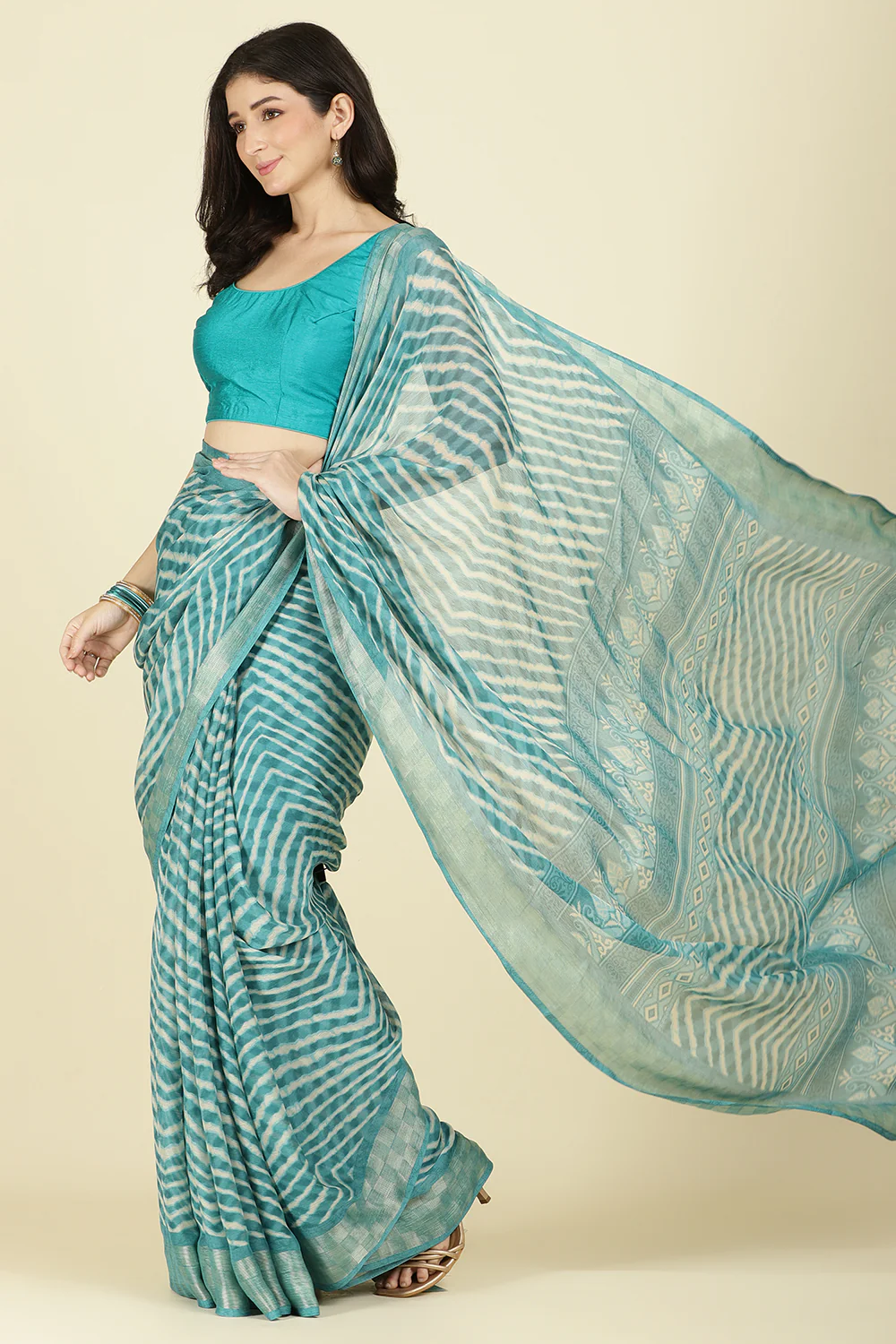 Firozi Color Chiffon Leheriya Printed Saree - Image 3