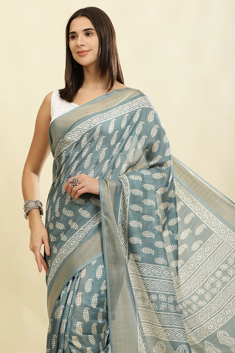Firozi Color Cotton Silk Boota Printed And Zari Woven Saree - Image 6