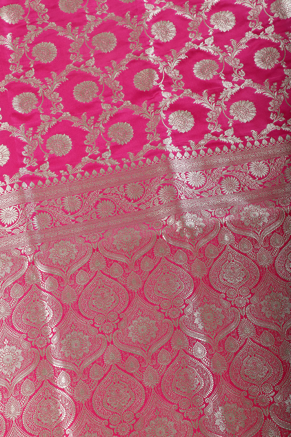 Fuchsia Pink Zari Woven Banarasi Silk Saree - Image 2