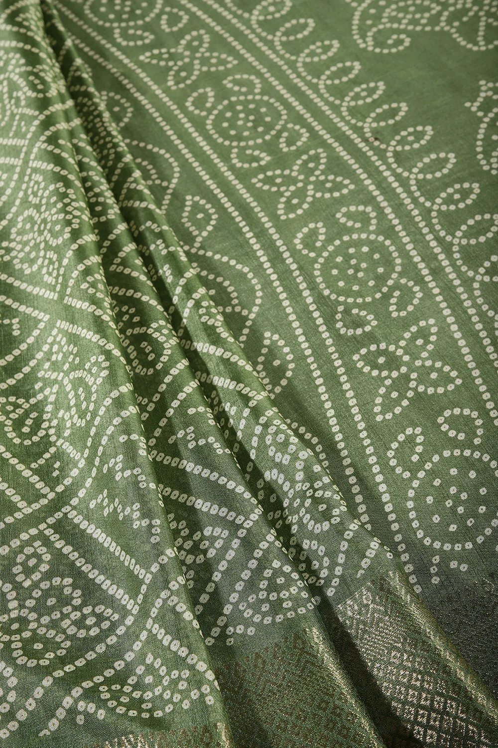 Green Color Block Printed Cotton Silk Saree - Image 2
