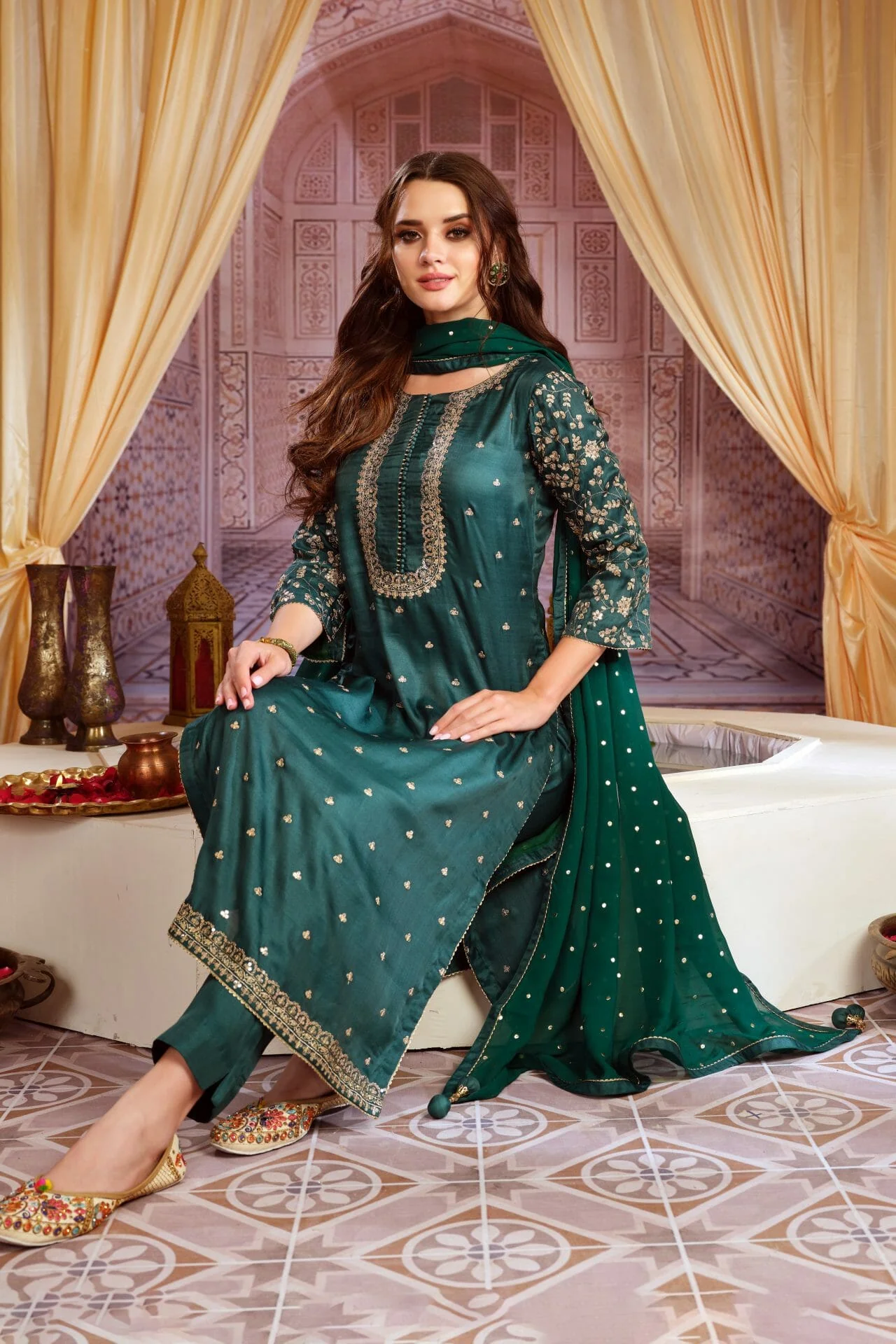 Green Colour Silk Unstitched Suit Material - Image 4