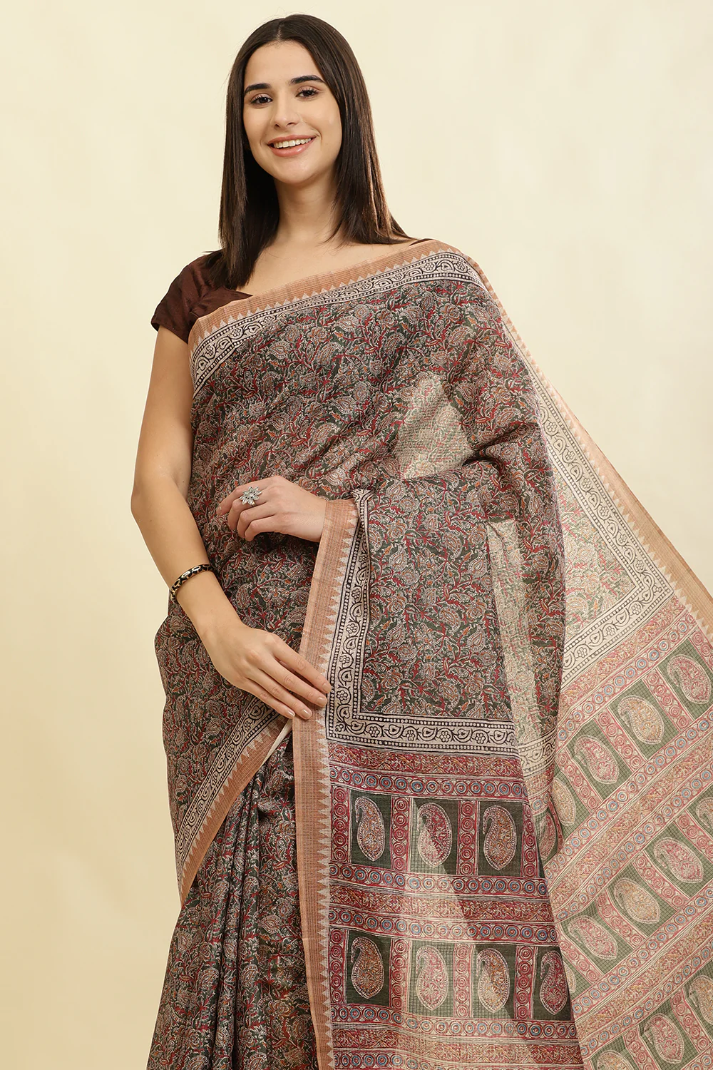 Green Cotton Silk Floral Boota Printed Saree - Image 6