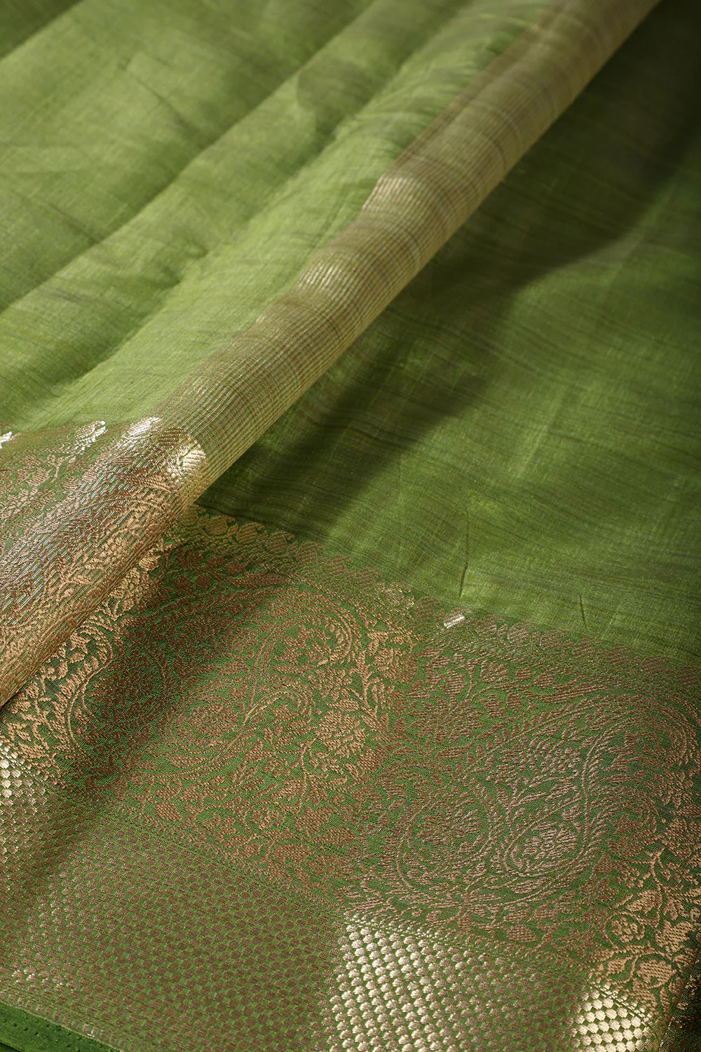 Green Cotton Silk Woven Saree - Image 4