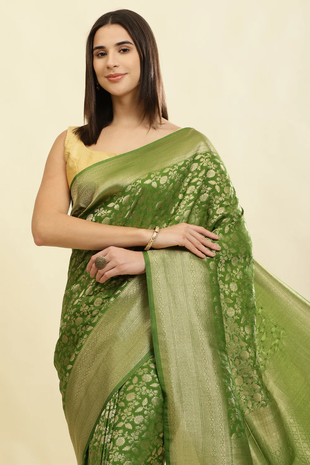 Green Lightweight Banarasi Silk Weaving Saree - Image 7