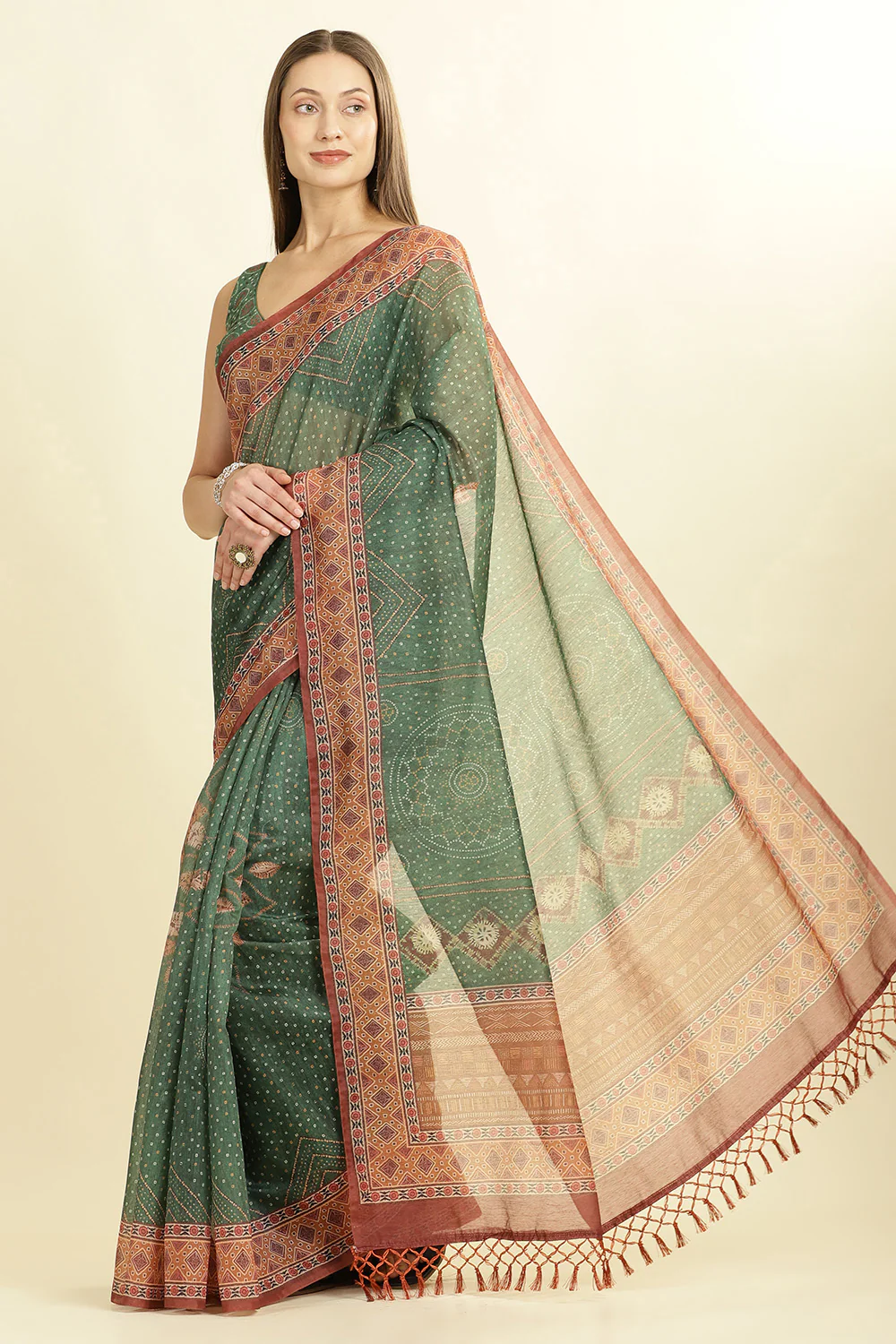 Green Organza Cotton Bandhani Block Printed Saree - Image 4