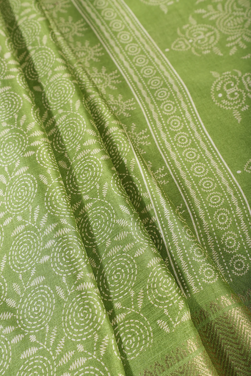 Green Printed & Woven Cotton Silk Saree - Image 3