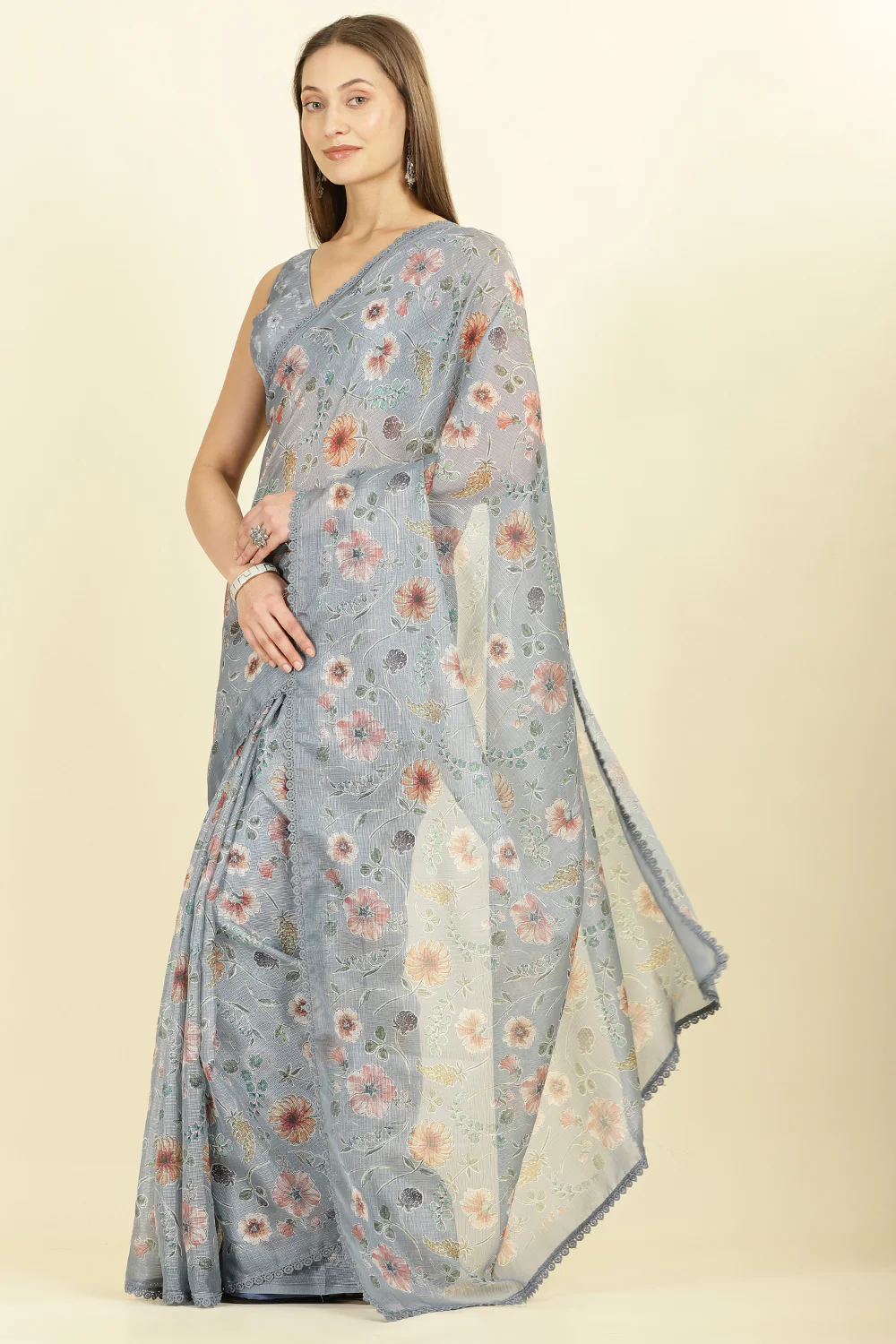 Grey Organza Floral Printed And Lace Work Saree - Image 4