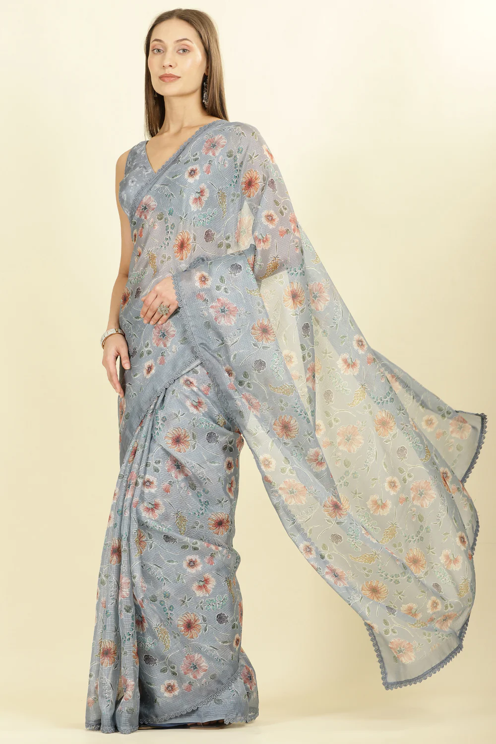 Grey Organza Floral Printed And Lace Work Saree - Image 5