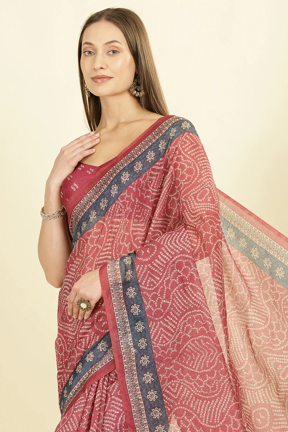 Light Maroon Bandhani Printed Cotton Saree - Image 5