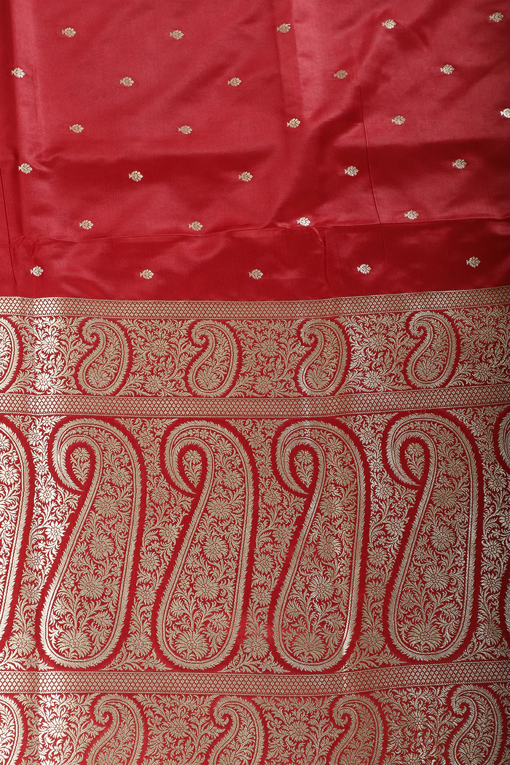 Maroon Banarsi Silk Zari Woven Saree - Image 2