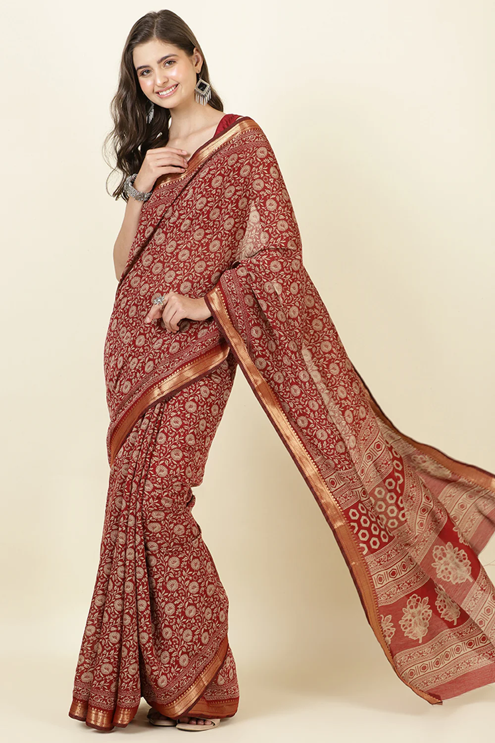 Maroon Cotton Meenkari Printed Saree - Image 2