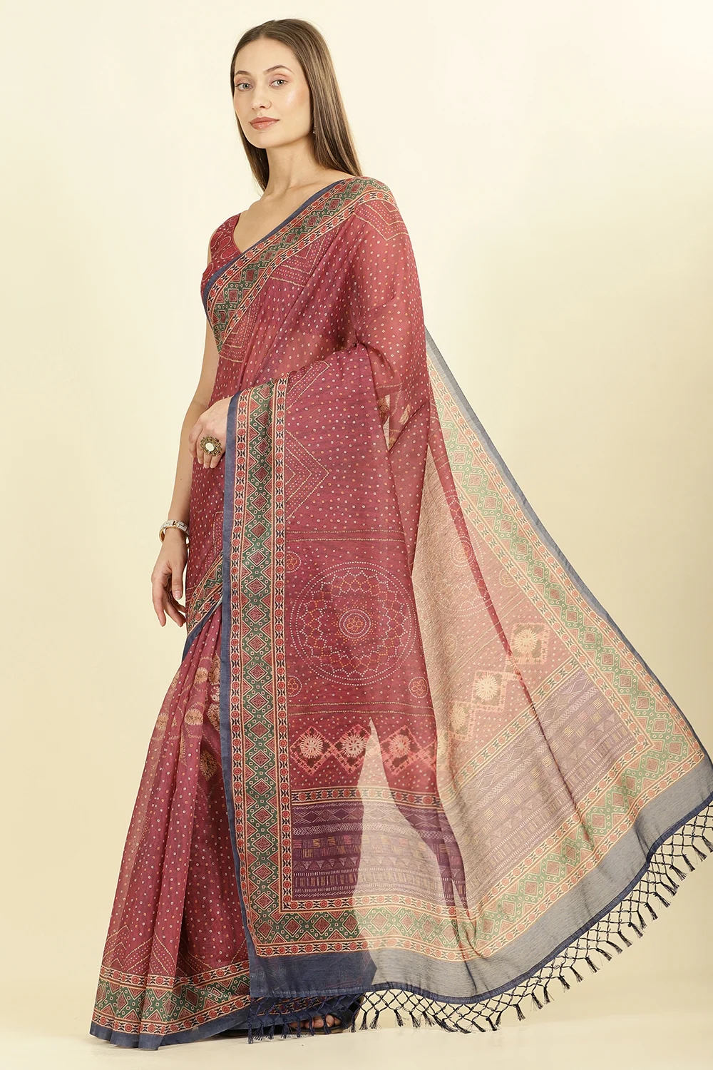 Maroon Organza Cotton Bandhani Block Printed Saree - Image 4