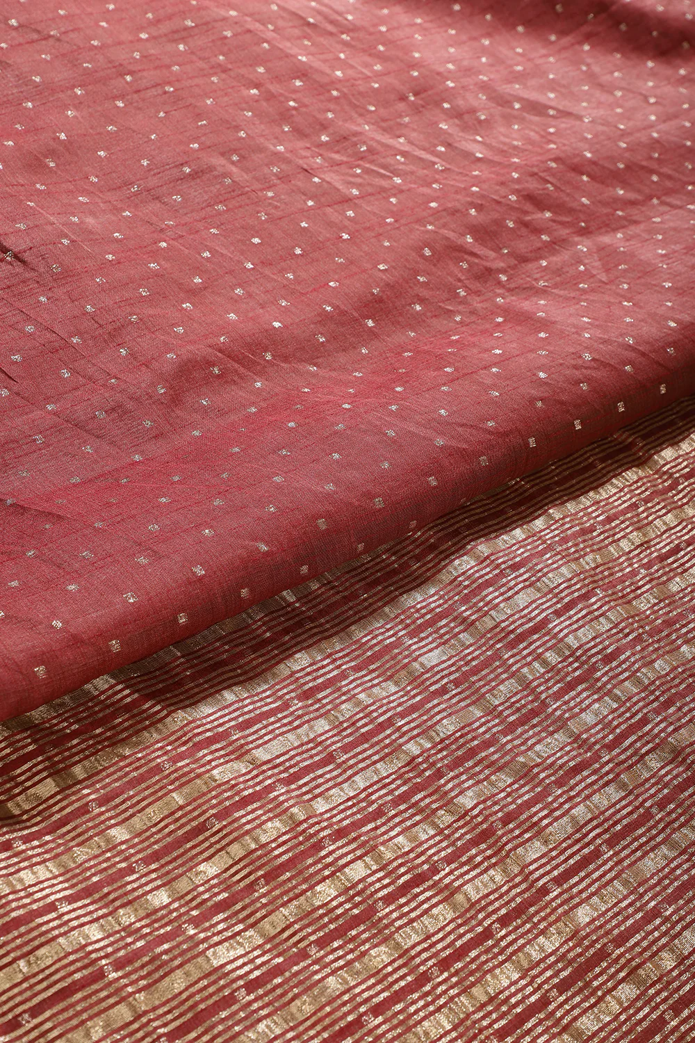 Maroon Zari Woven Silk Saree - Image 3