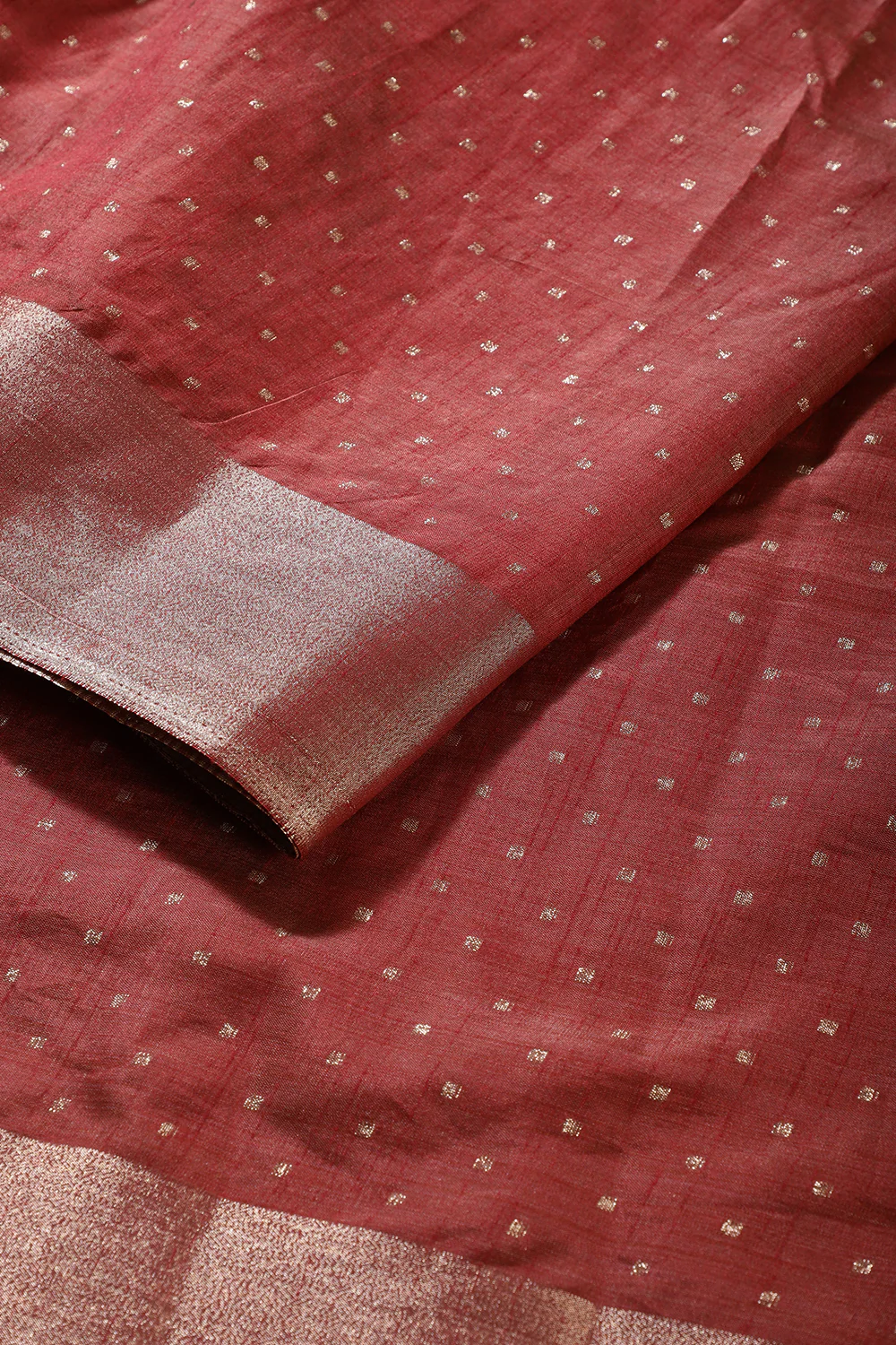 Maroon Zari Woven Silk Saree - Image 4