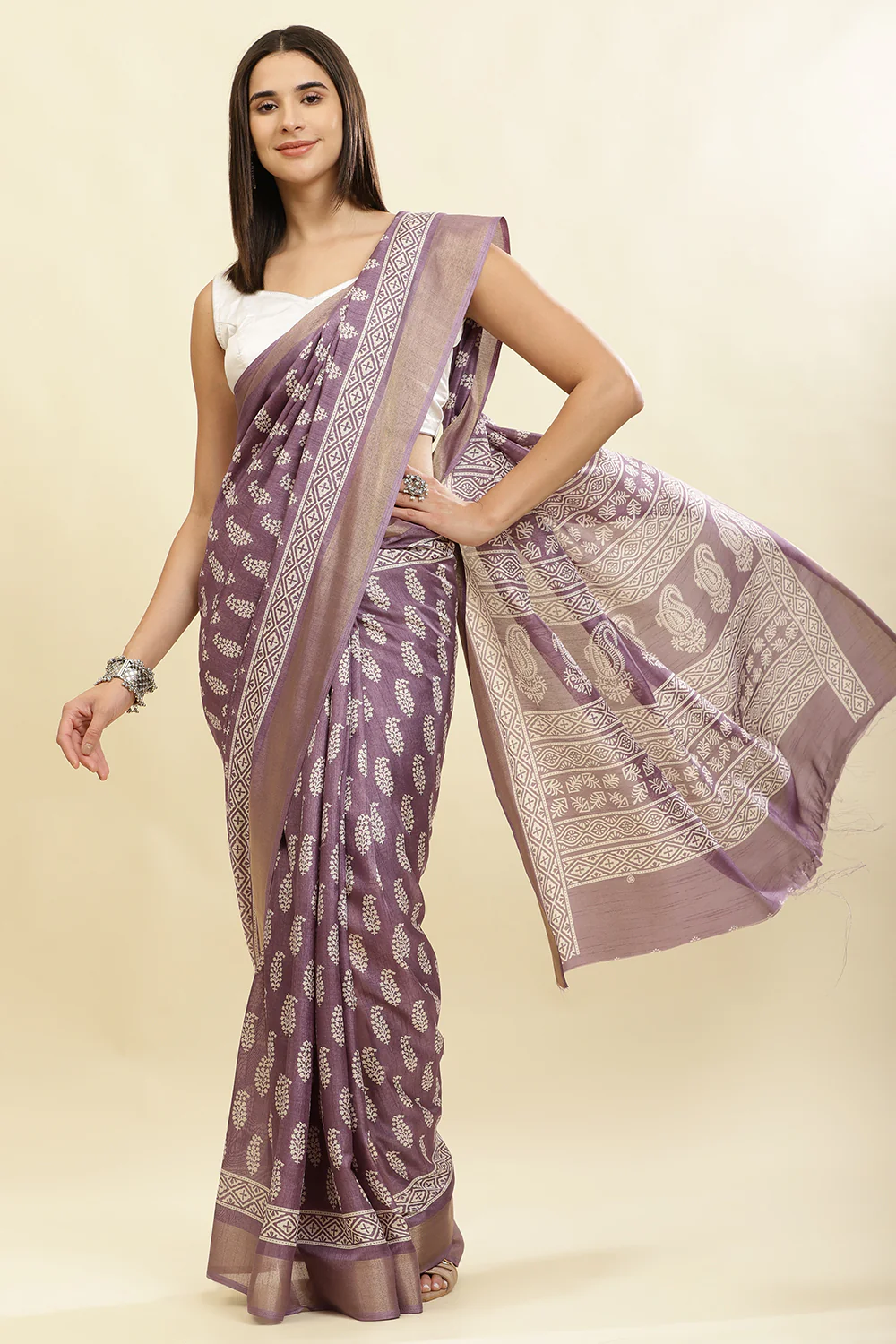Purple Color Cotton Silk Boota Printed And Zari Woven Saree - Image 4