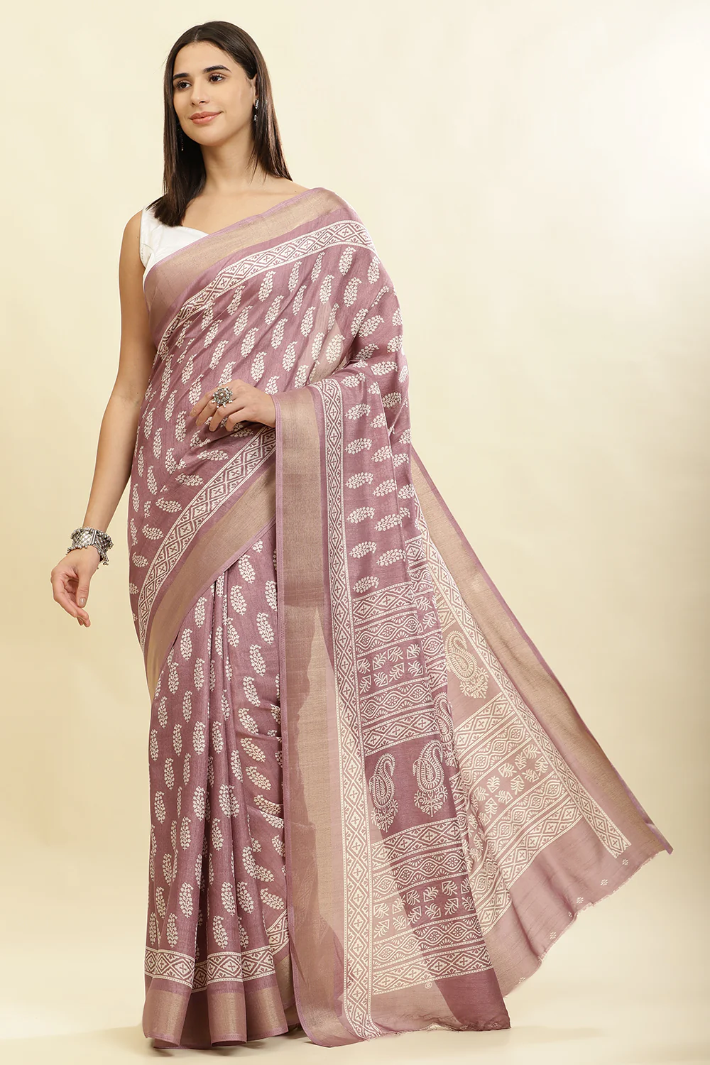 Mauve Cotton Silk Boota Printed And Zari Woven Saree - Image 2