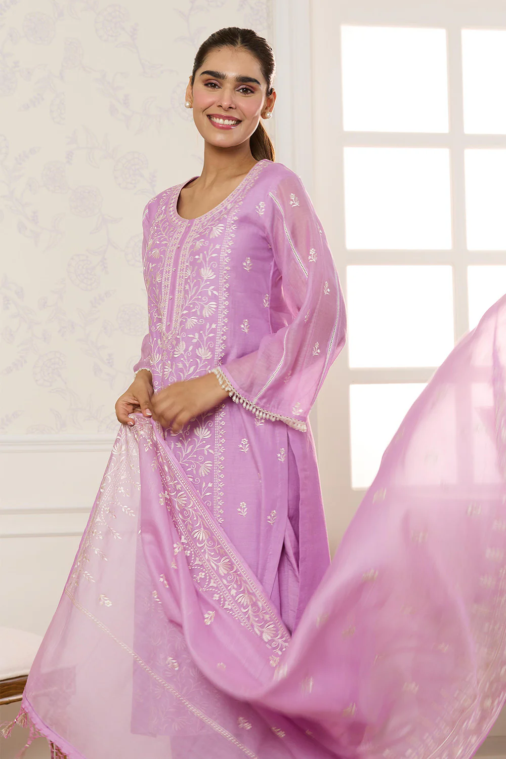 Mauve Mul Chanderi Resham Embroidered Unstitched Suit Material - Image 7
