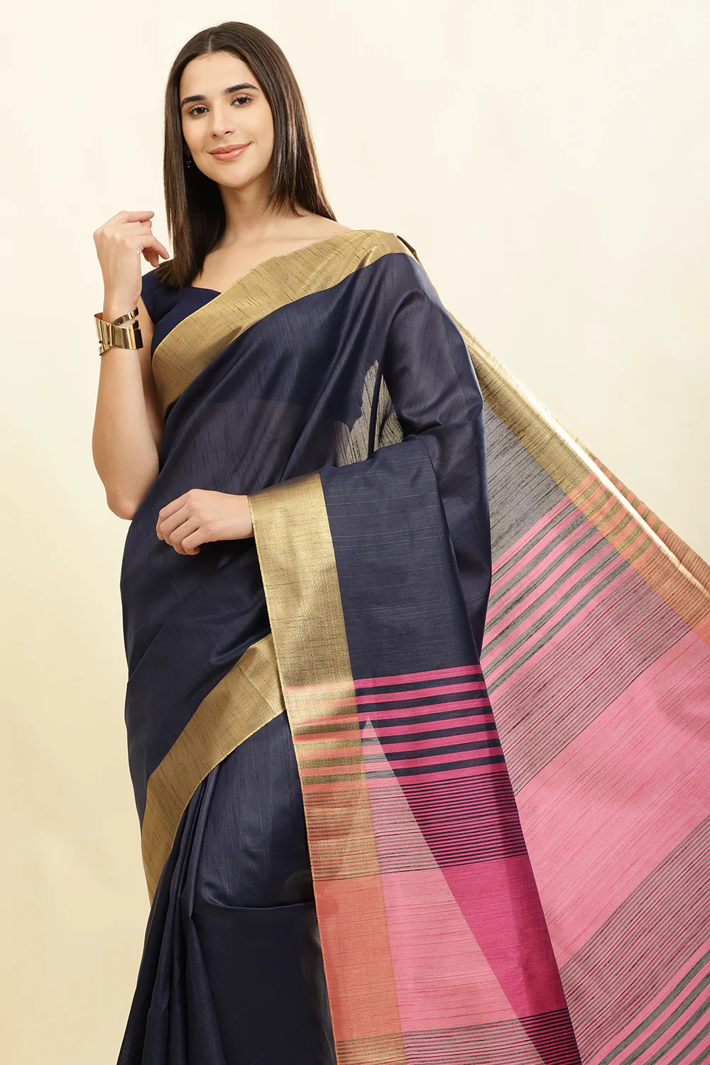 Navy Colour Silk Woven Saree - Image 4