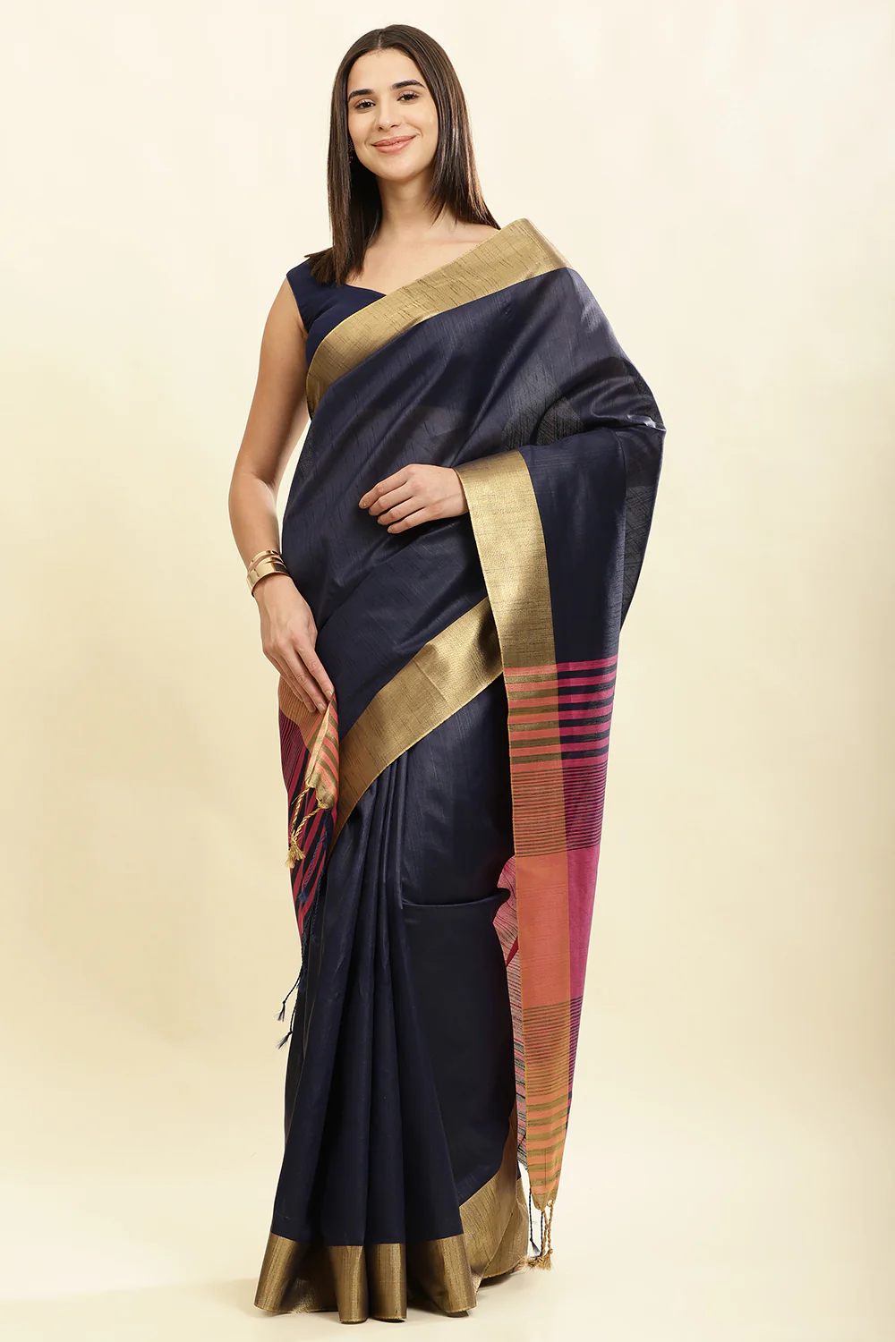 Navy Colour Silk Woven Saree - Image 5