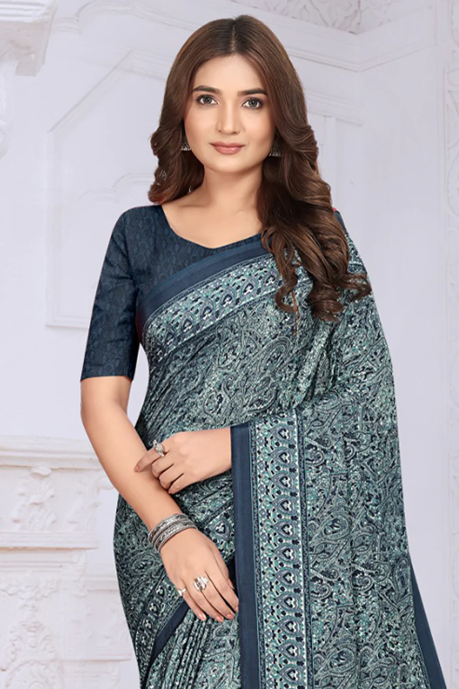 Navy Crepe Floral Printed Saree - Image 3