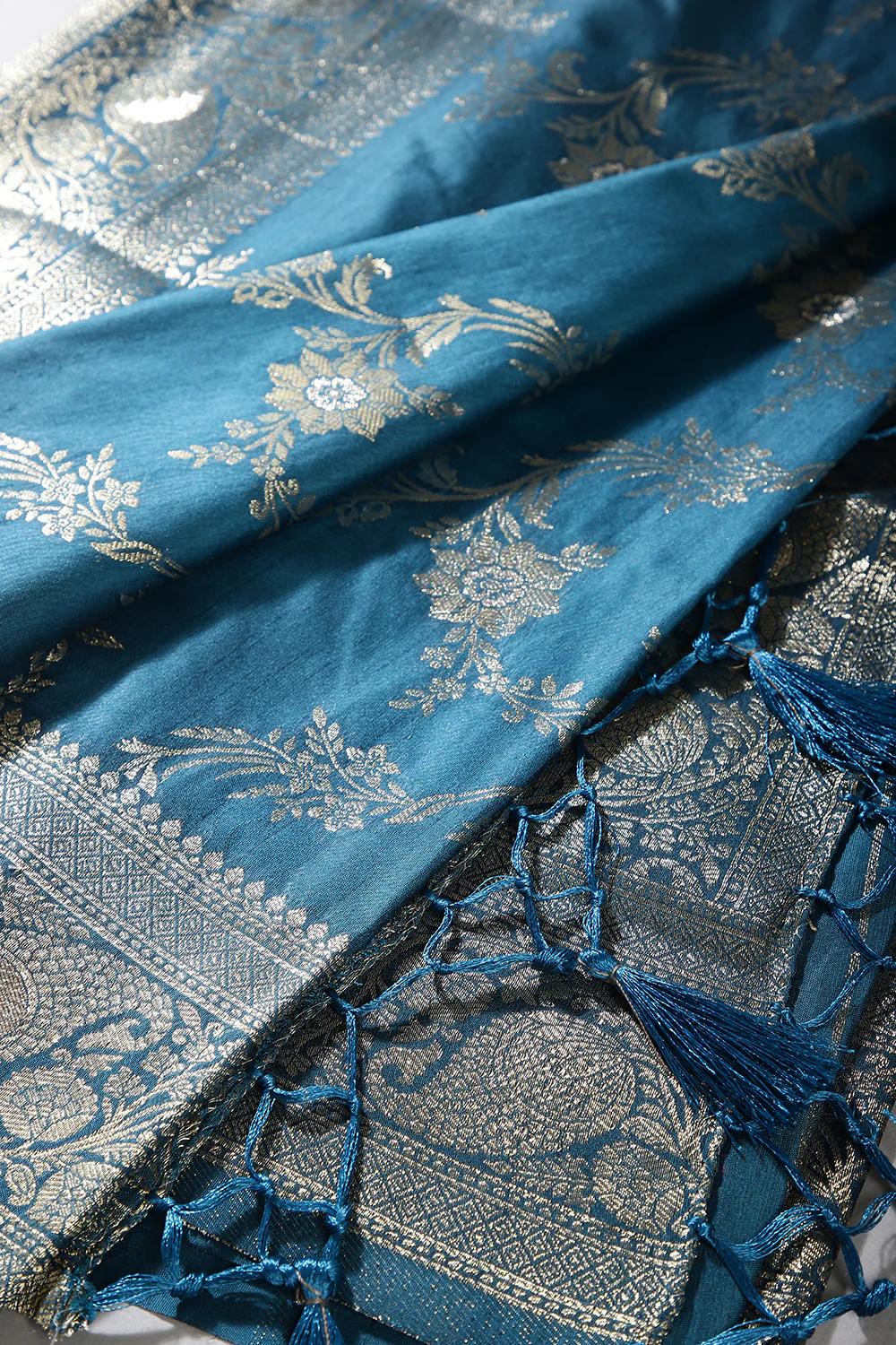 Peacock Blue Color Zari Woven South Silk Saree - Image 3