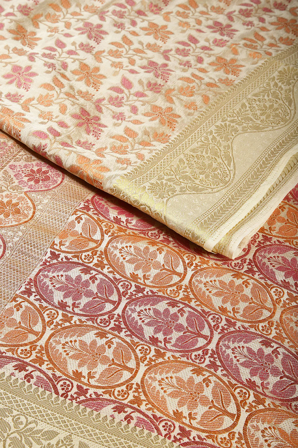 Pearl & Cream Color Tussar Woven Silk Saree - Image 3