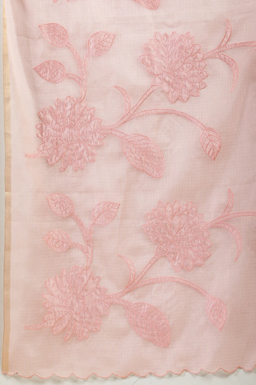 Pink Cotton Floral Resham Embroidered Saree - Image 8