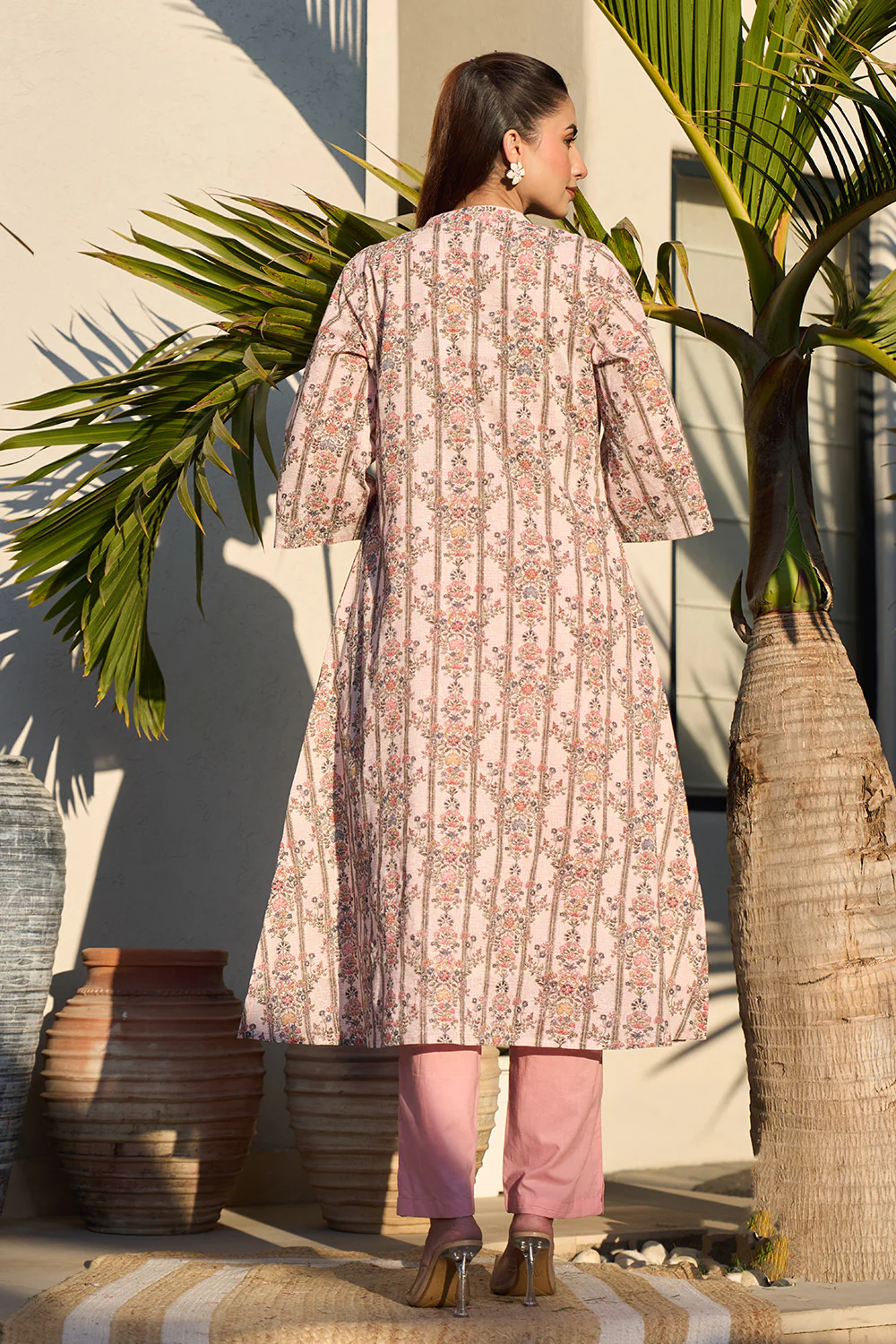 Pink Floral Printed Cotton Long Kurta Set - Image 3