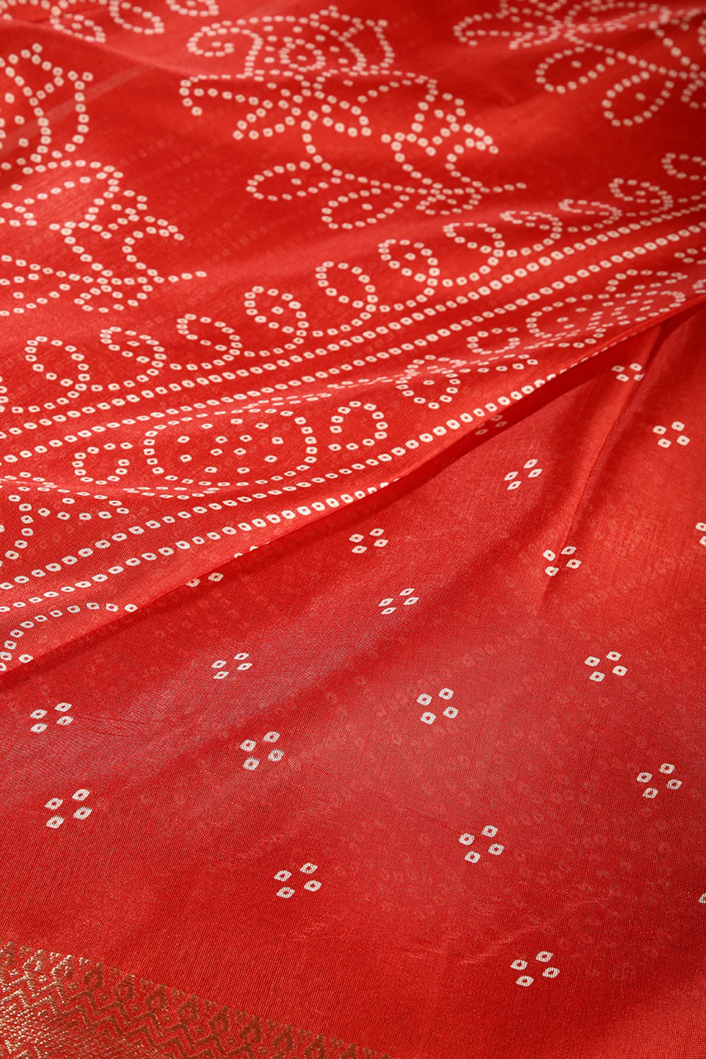 Red Color Block Printed Cotton Silk Saree - Image 3