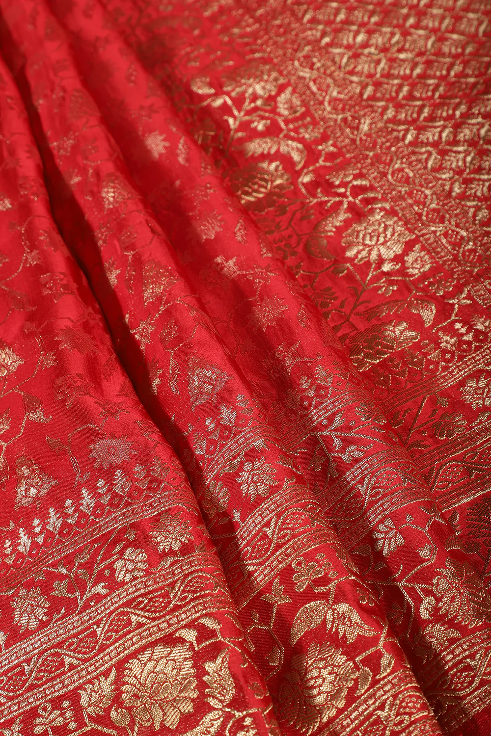 Red Woven South Silk Saree - Image 3
