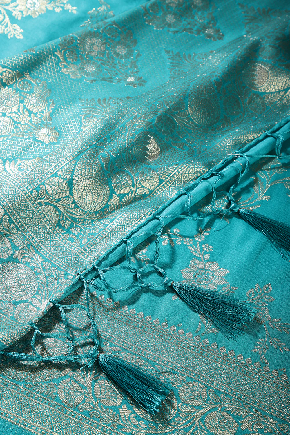 Teal Color Zari Woven South Silk Saree - Image 3