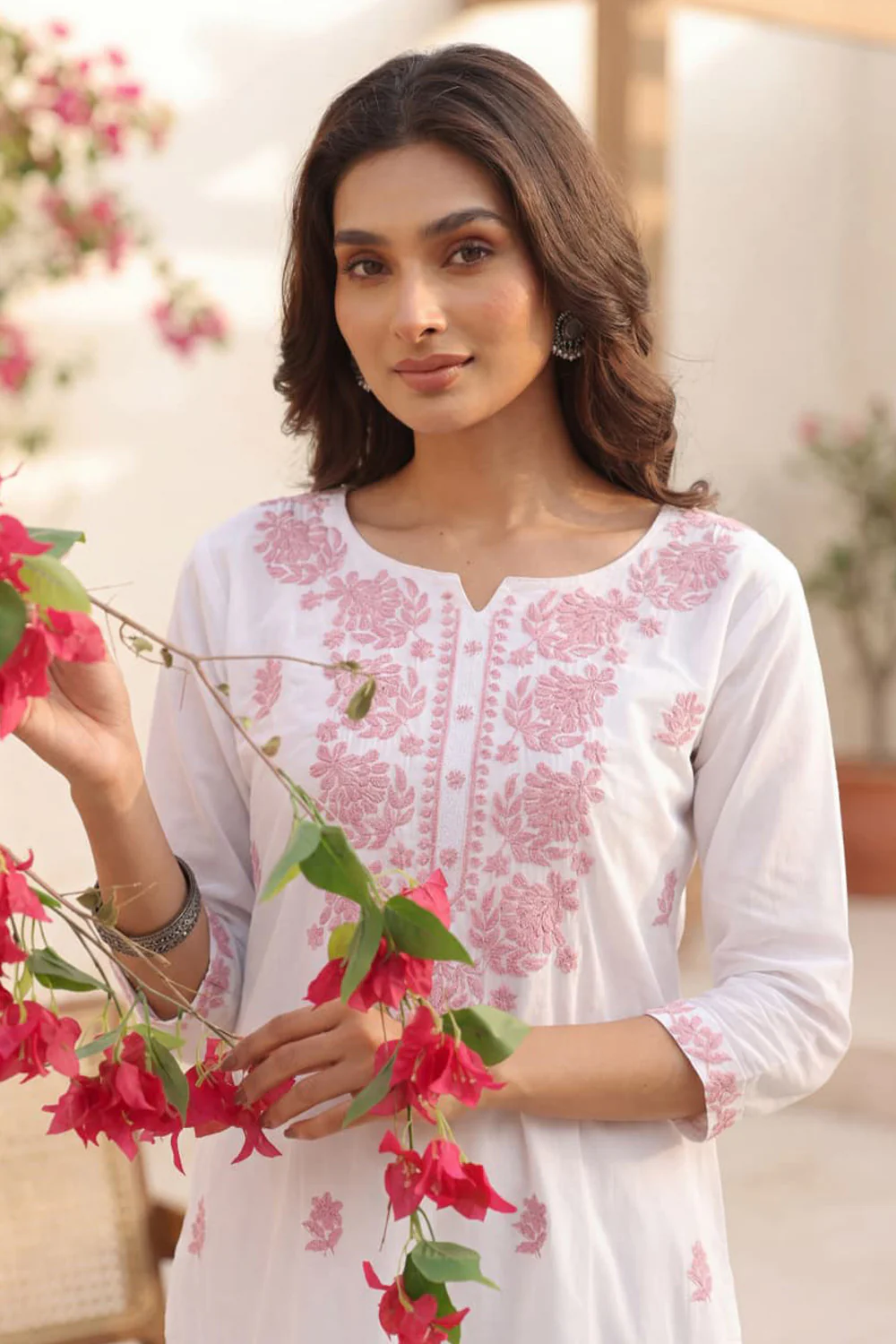 White & Pink Resham Embroidered Kurta - Image 3